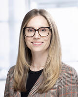 Carly Beesley headshot