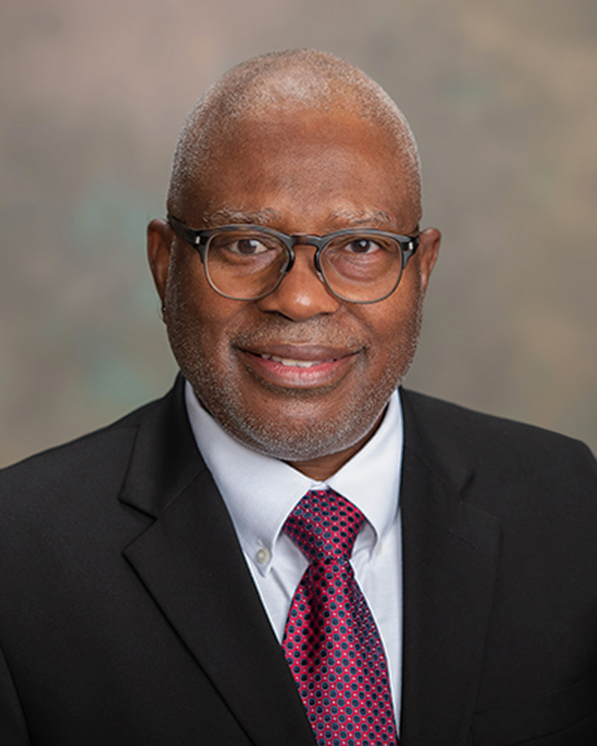 Kayiguvwe Kragha, MD