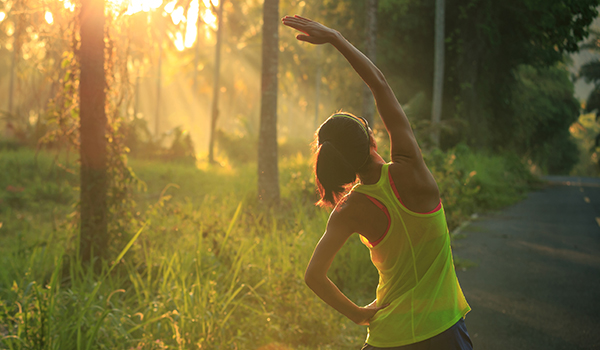 runner stretching