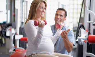 pregnant woman exercising